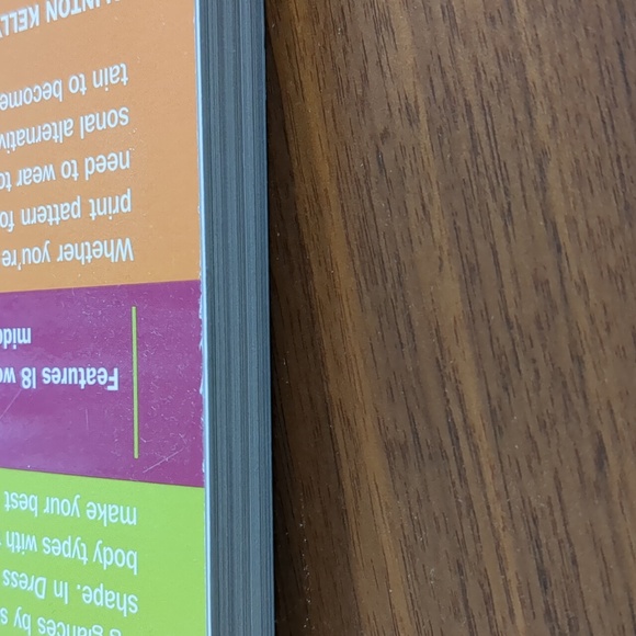 Dress Your Best: The Complete Guide to Finding the Style... - Picture 5 of 9